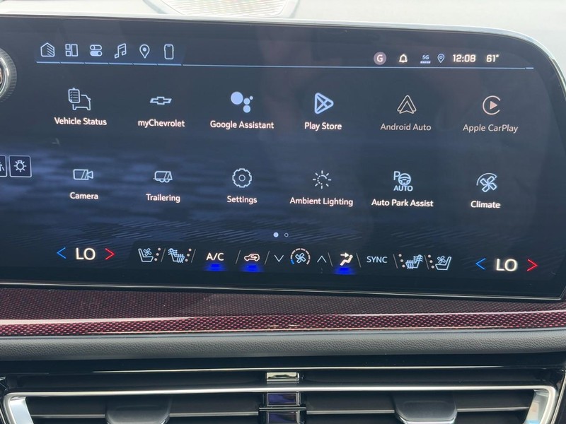 Chevrolet Traverse Vehicle Image 09