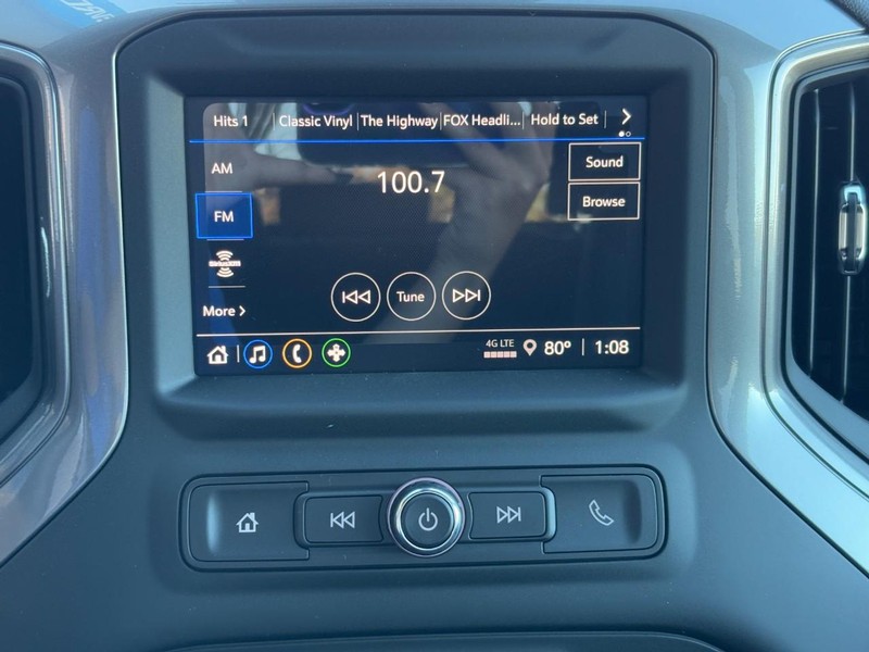 Chevrolet Silverado 1500 Vehicle Image 14