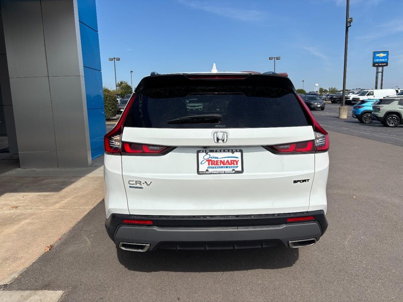 Honda CR-V Hybrid Vehicle Image 05