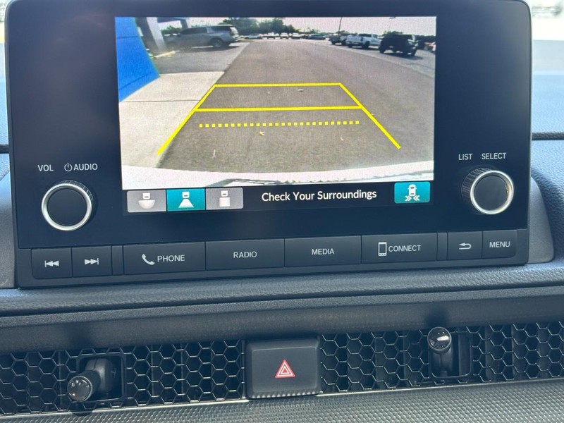 Honda CR-V Hybrid Vehicle Image 21