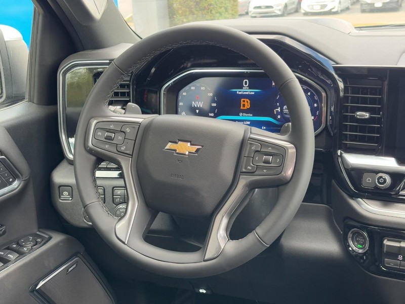 Chevrolet Silverado 1500 Vehicle Image 07