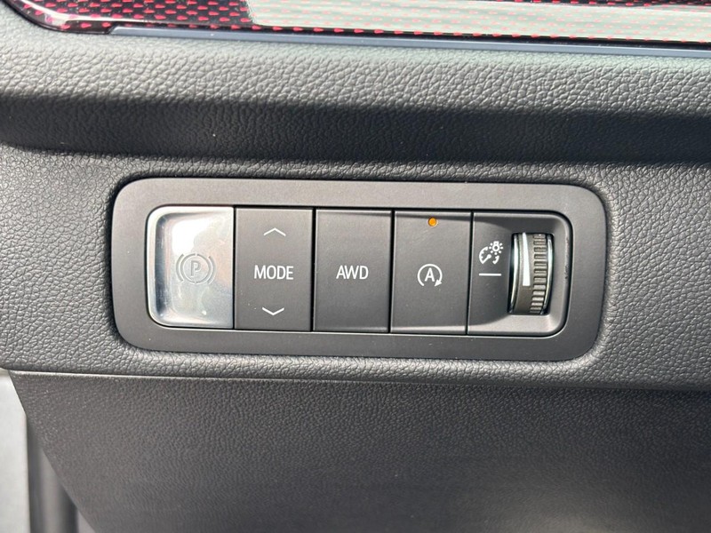 Chevrolet Traverse Vehicle Image 13