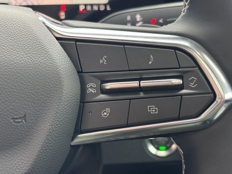 Chevrolet Traverse Vehicle Image 15