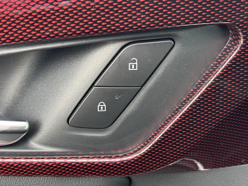 Chevrolet Traverse Vehicle Image 22