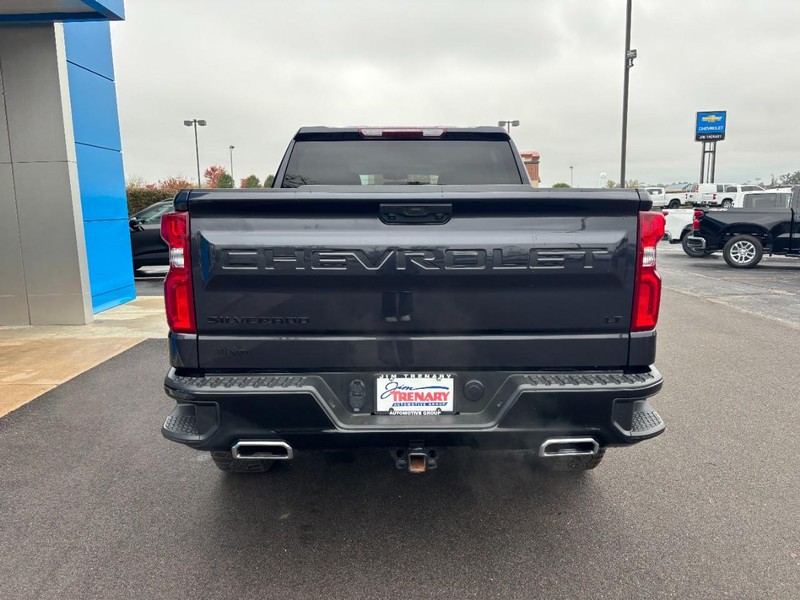 Chevrolet Silverado 1500 Vehicle Full-screen Gallery Image 05