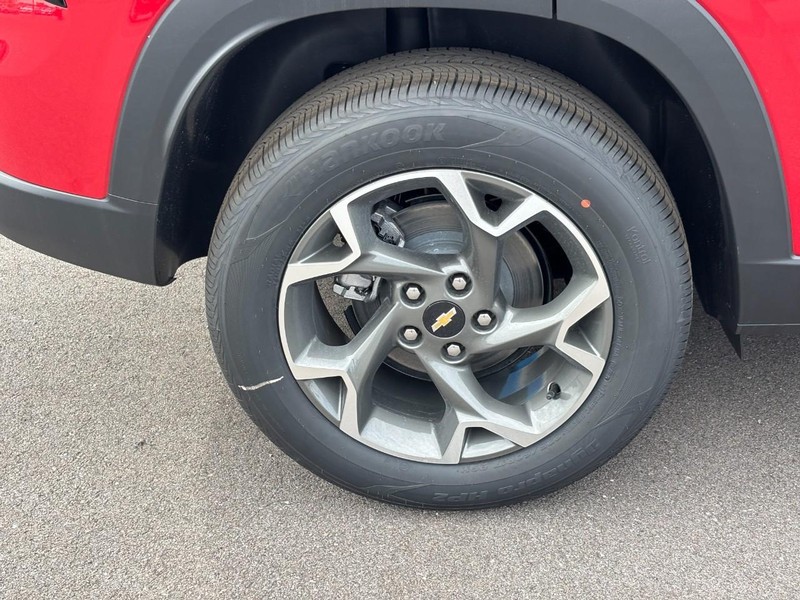 Chevrolet Trax Vehicle Image 04