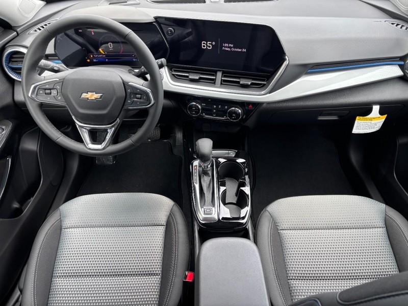 Chevrolet Trax Vehicle Image 06