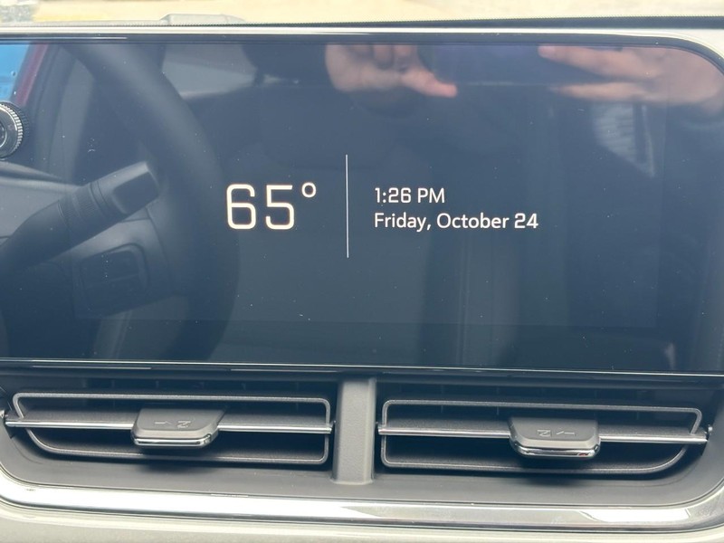 Chevrolet Trax Vehicle Image 08