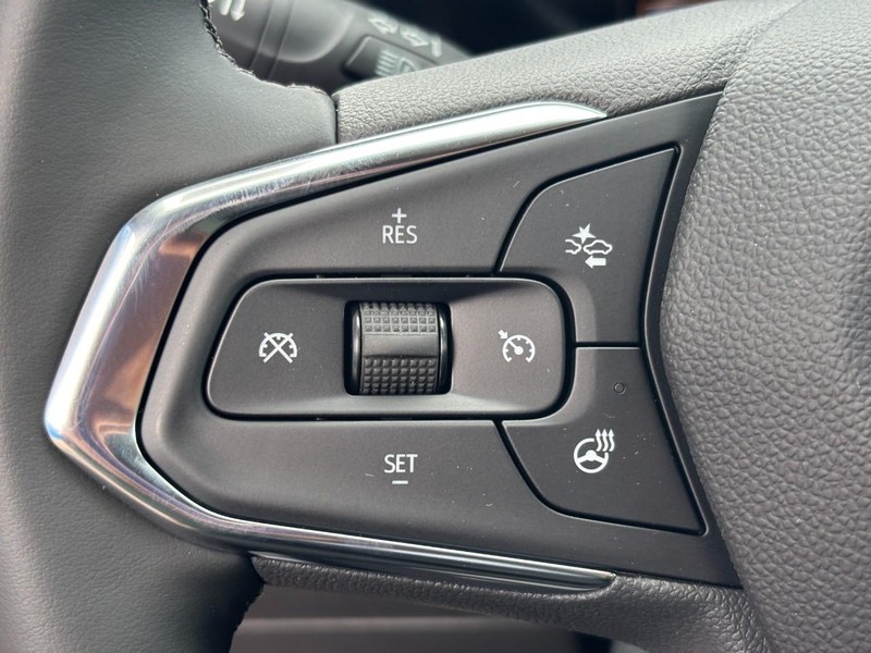 Chevrolet Trax Vehicle Image 12