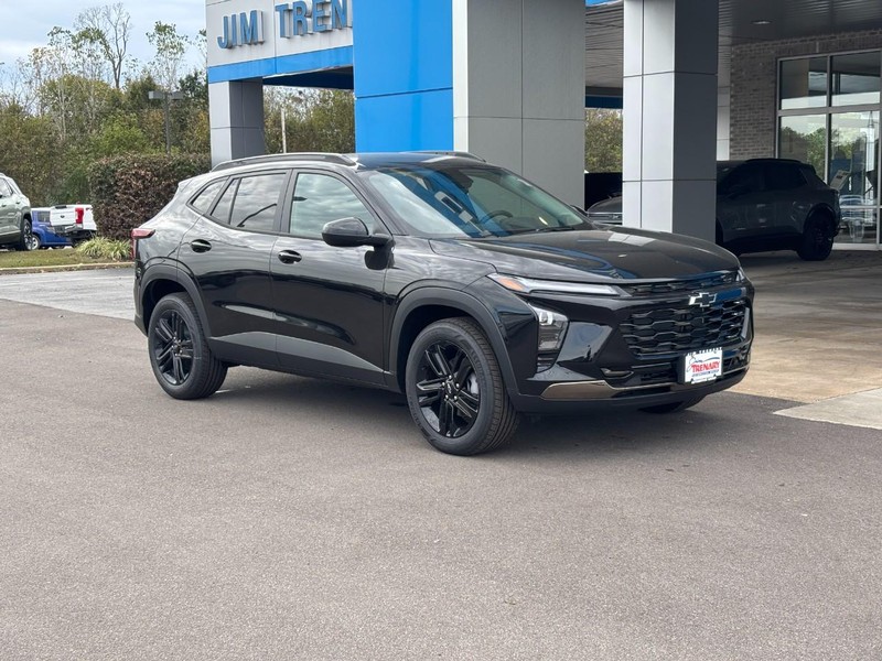 Chevrolet Trax Vehicle Image 02