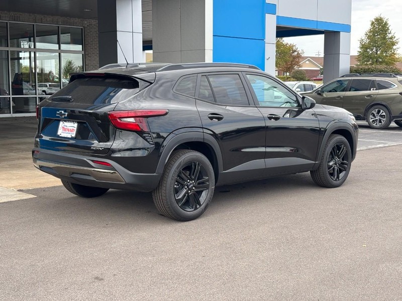 Chevrolet Trax Vehicle Image 03