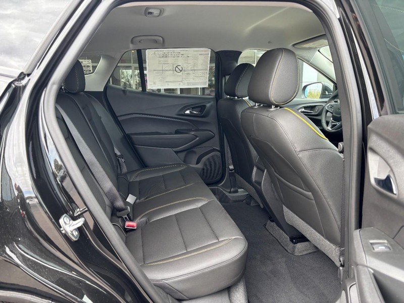 Chevrolet Trax Vehicle Image 05