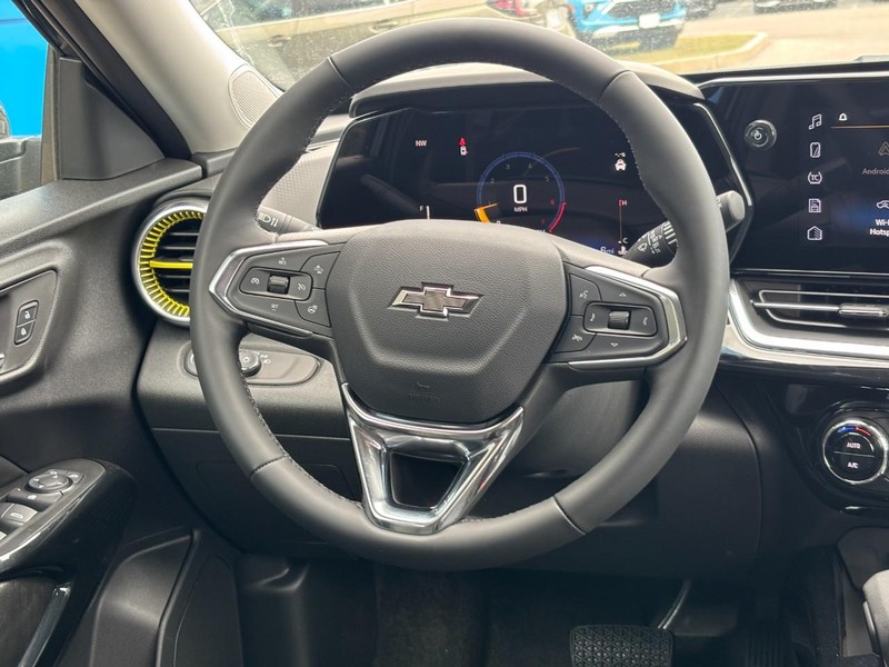 Chevrolet Trax Vehicle Image 07