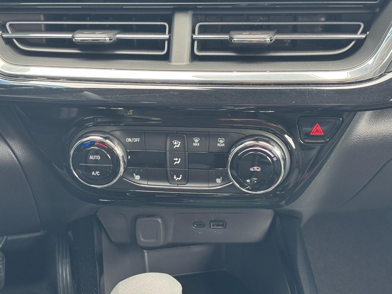 Chevrolet Trax Vehicle Image 09