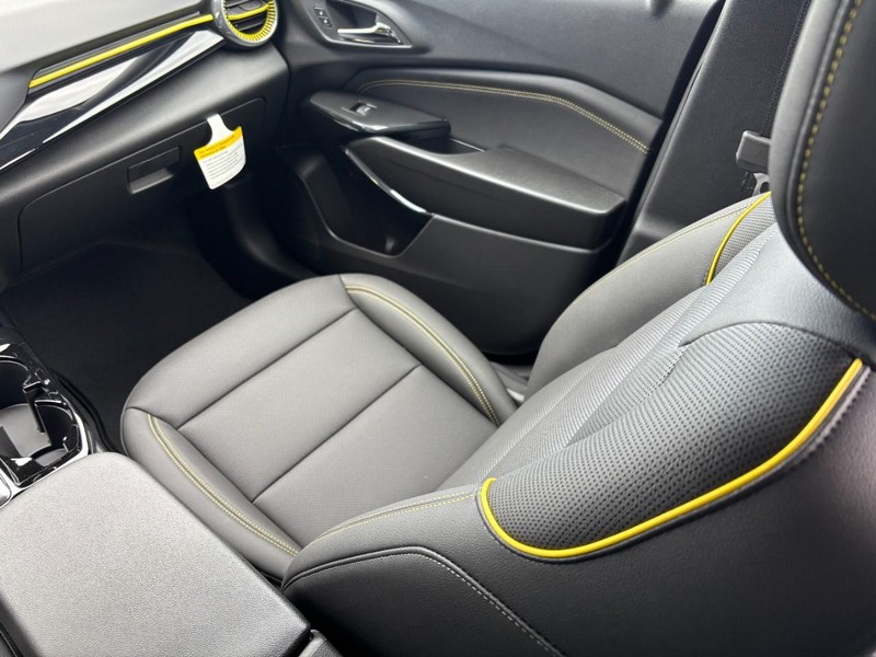 Chevrolet Trax Vehicle Image 10