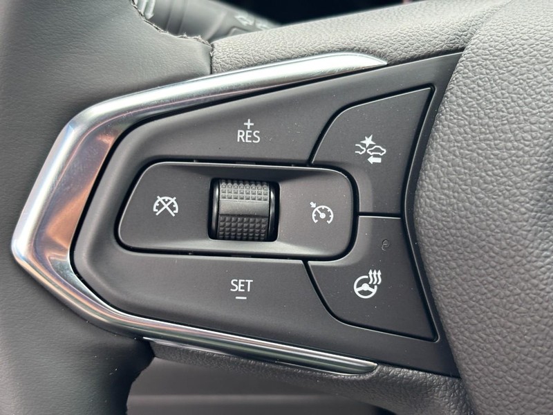 Chevrolet Trax Vehicle Image 12