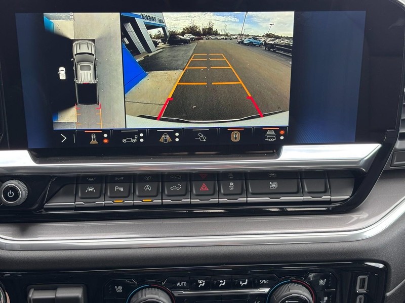 Chevrolet Silverado 1500 Vehicle Image 16