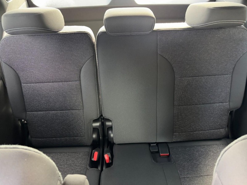 Chevrolet Traverse Vehicle Image 06