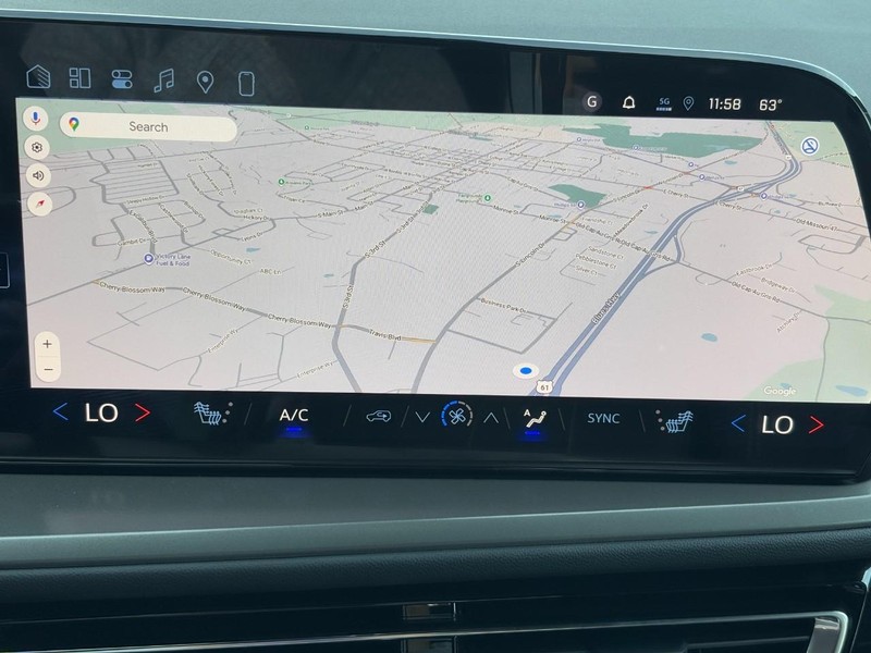 Chevrolet Traverse Vehicle Image 18