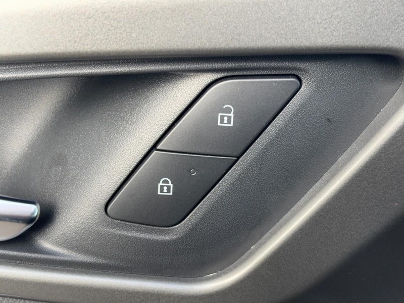 Chevrolet Traverse Vehicle Image 21