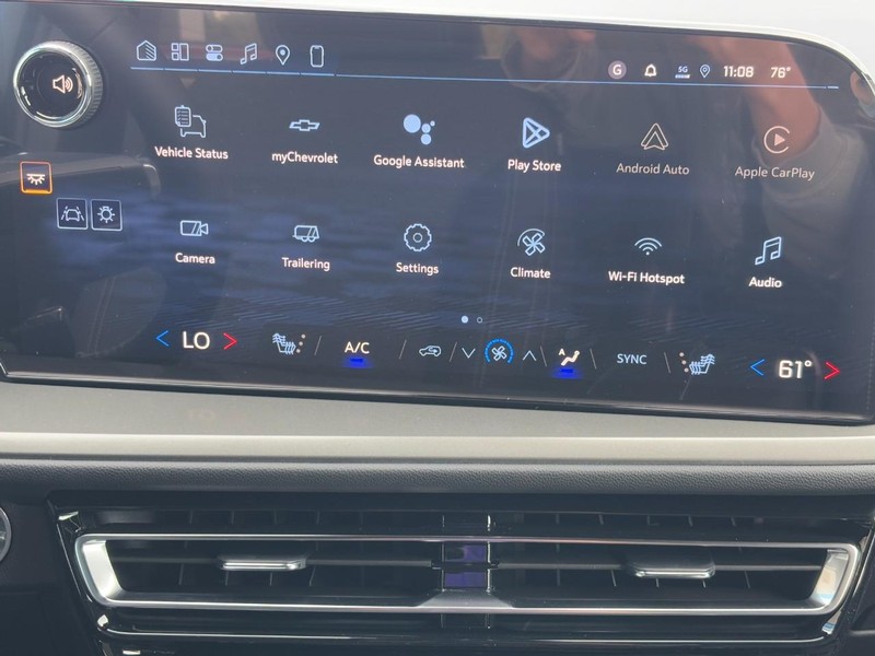 Chevrolet Traverse Vehicle Image 09