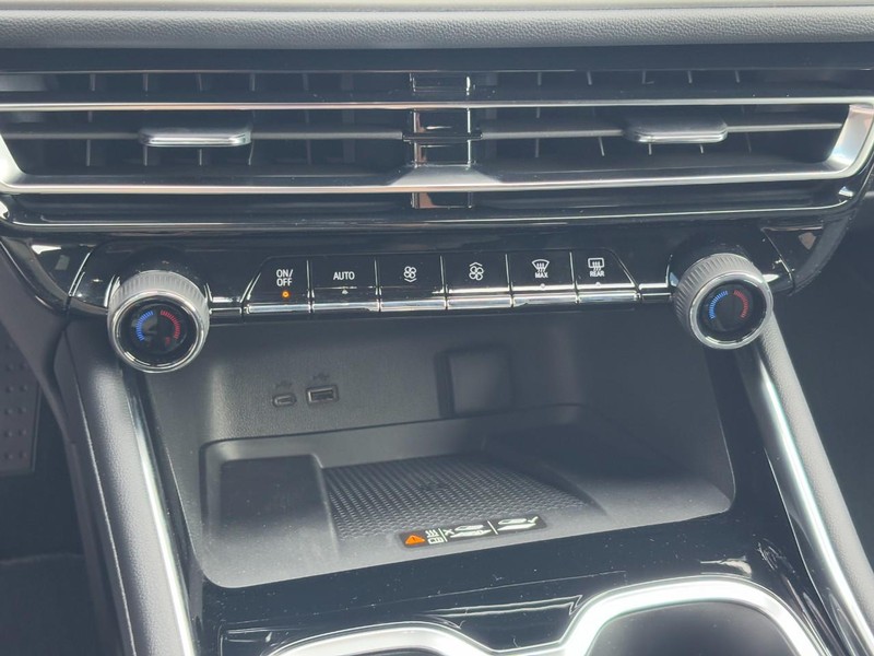 Chevrolet Traverse Vehicle Image 19