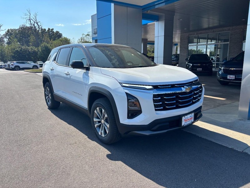 Chevrolet Equinox Vehicle Image 02