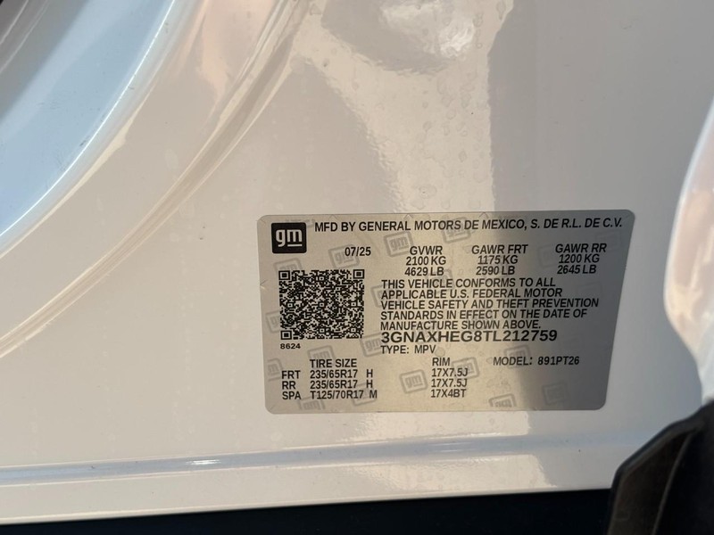 Chevrolet Equinox Vehicle Image 22