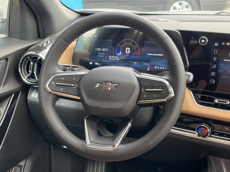 Chevrolet Equinox Vehicle Image 07