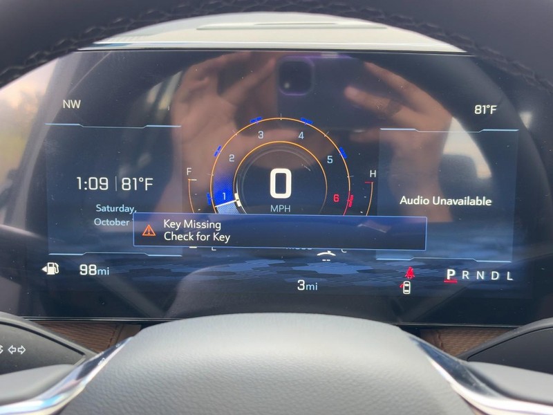 Chevrolet Equinox Vehicle Image 14