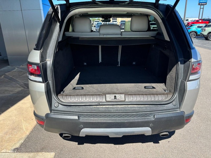 Land Rover Range Rover Sport Vehicle Image 04