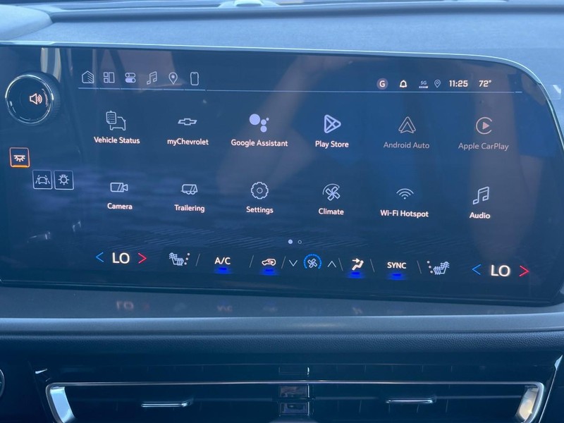 Chevrolet Traverse Vehicle Image 09