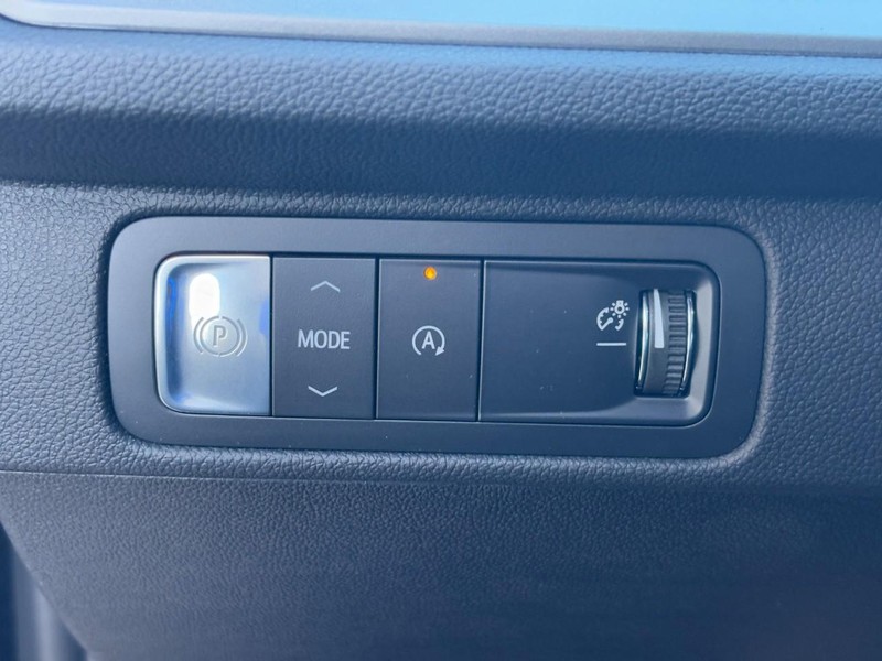 Chevrolet Traverse Vehicle Image 11