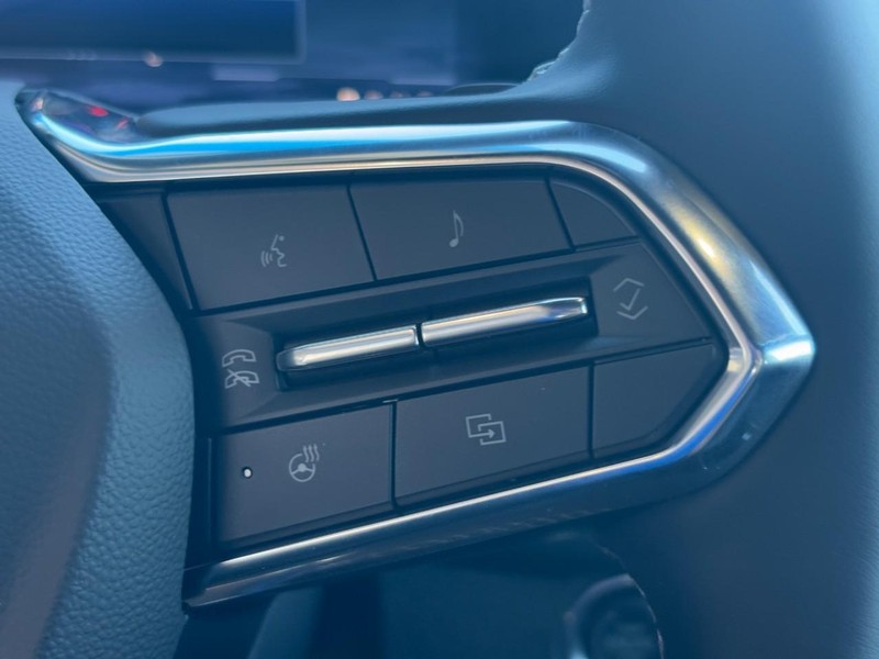 Chevrolet Traverse Vehicle Image 13