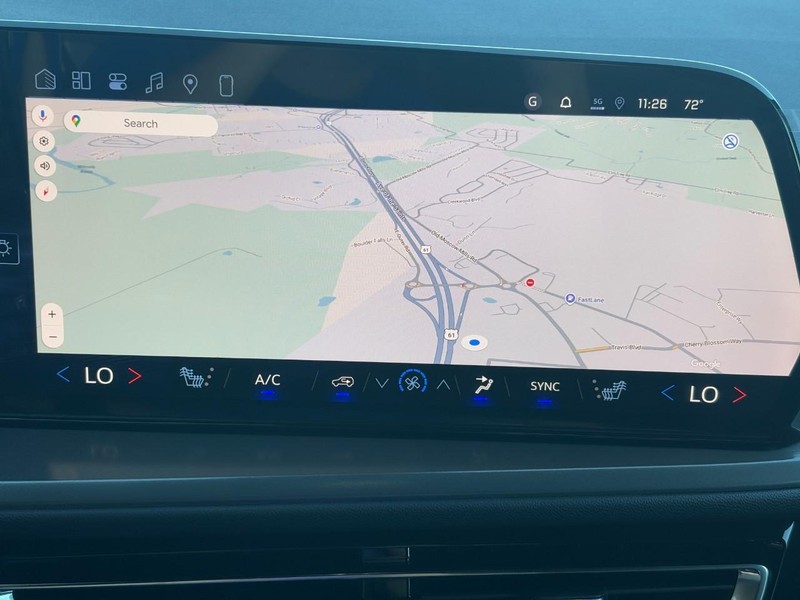 Chevrolet Traverse Vehicle Image 17