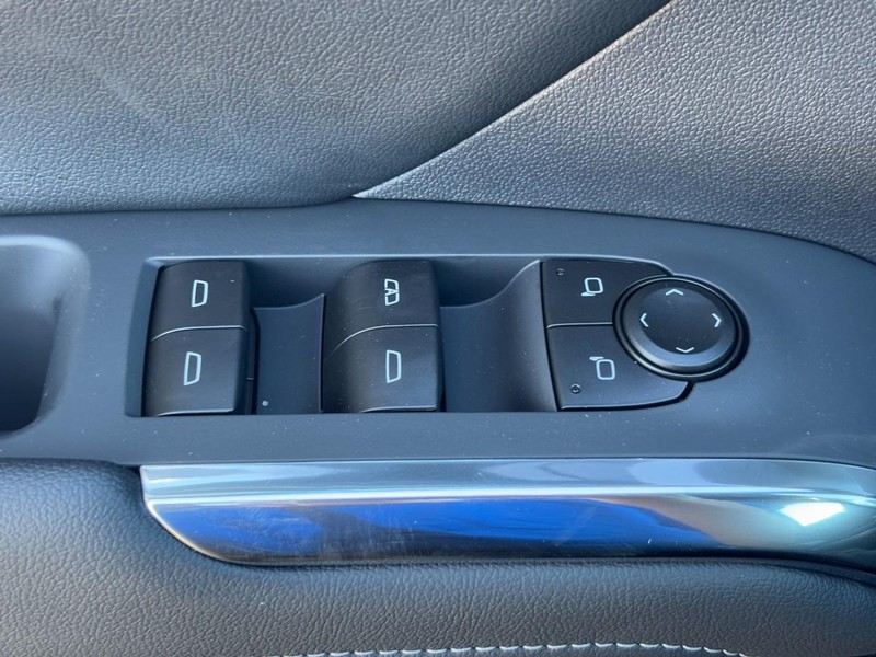 Chevrolet Traverse Vehicle Image 19