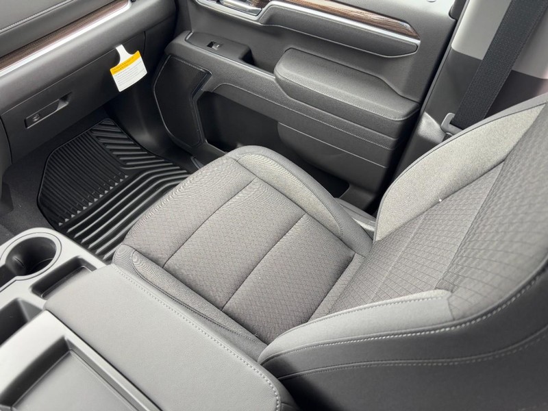 Chevrolet Silverado 1500 Vehicle Image 10