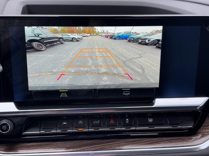 Chevrolet Silverado 1500 Vehicle Image 16