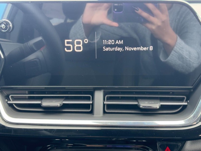 Chevrolet Trax Vehicle Image 08