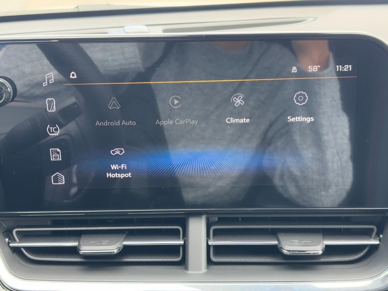 Chevrolet Trax Vehicle Image 15