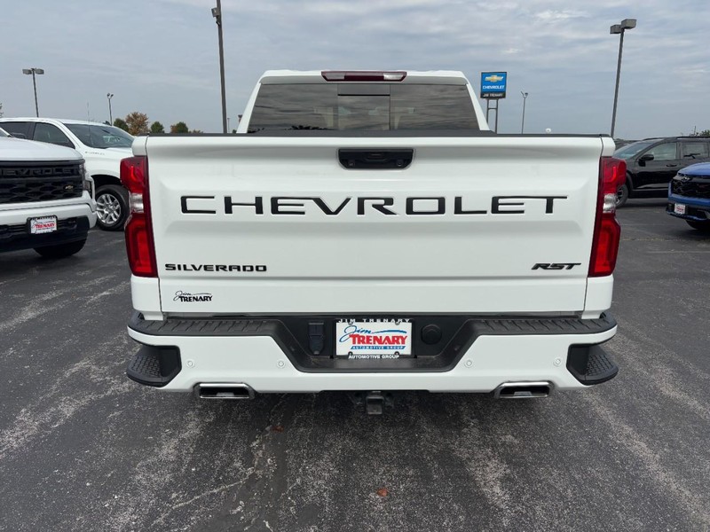Chevrolet Silverado 1500 Vehicle Image 05
