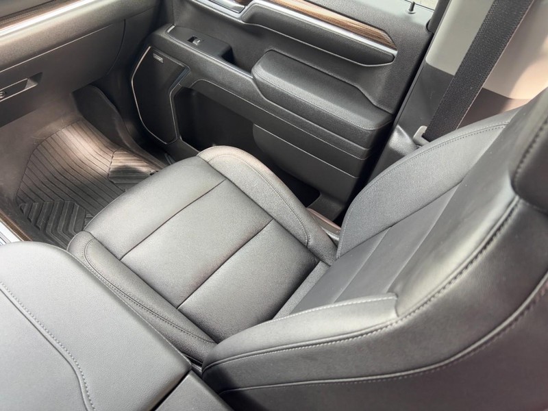 Chevrolet Silverado 1500 Vehicle Image 15