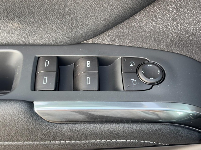 Chevrolet Traverse Vehicle Image 20