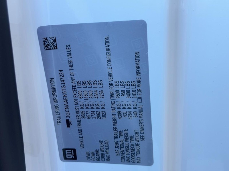 Chevrolet Silverado 1500 Vehicle Image 16