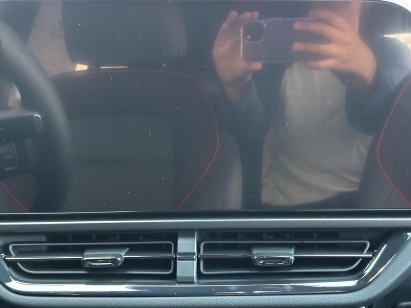 Chevrolet Equinox EV Vehicle Image 08