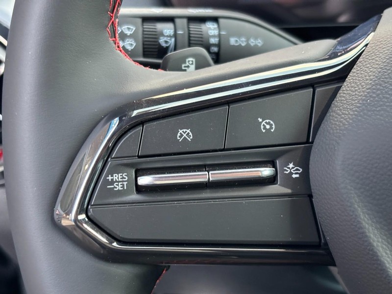 Chevrolet Equinox EV Vehicle Image 12