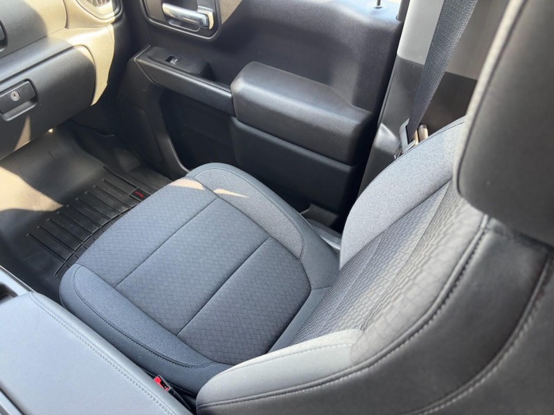 Chevrolet Silverado 1500 LTD Vehicle Image 15