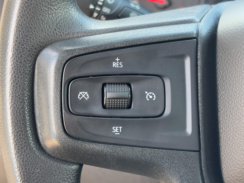 Chevrolet Silverado 1500 LTD Vehicle Image 17