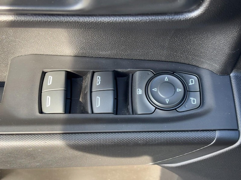 Chevrolet Silverado 1500 LTD Vehicle Image 22