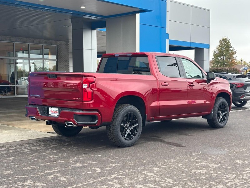 Chevrolet Silverado 1500 Vehicle Image 03